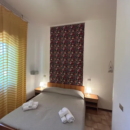 Hotell Ludo House *