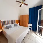 Ludo House Hotel *