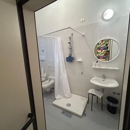 Otel Ludo House *