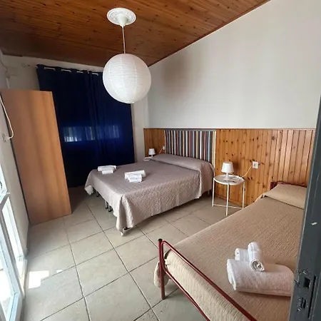 Ludo House * Ριτσιόνε